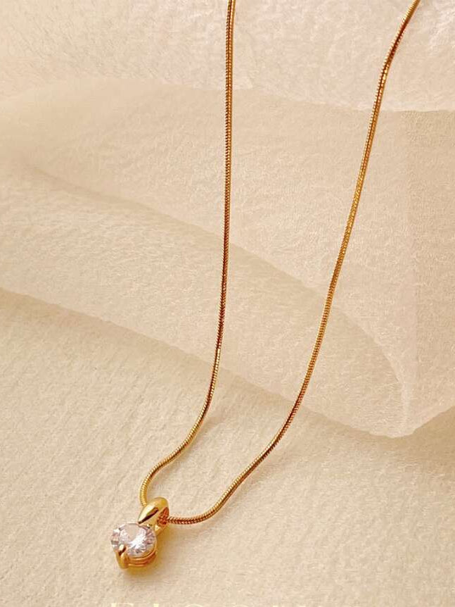 Colar Helena Elegante