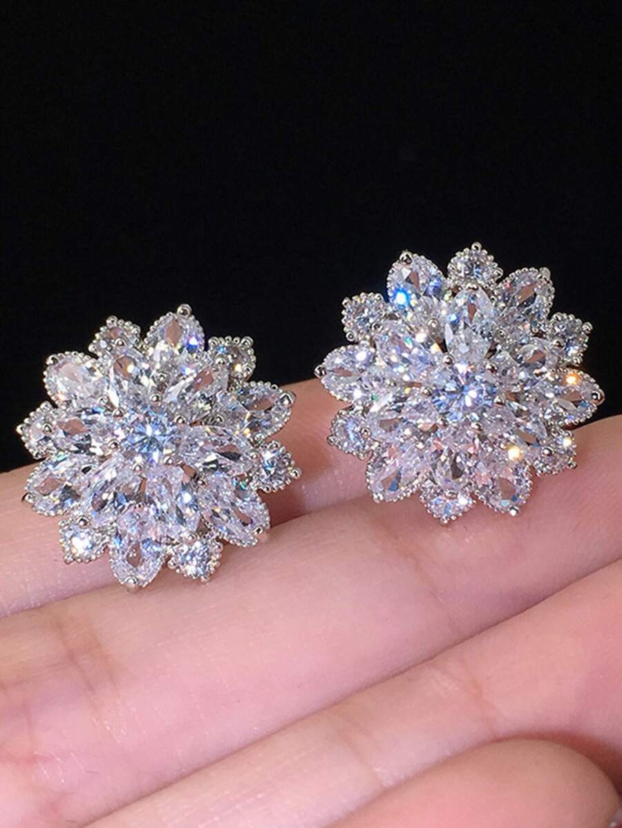 Brincos Flor Zircônia Brilho Eterno