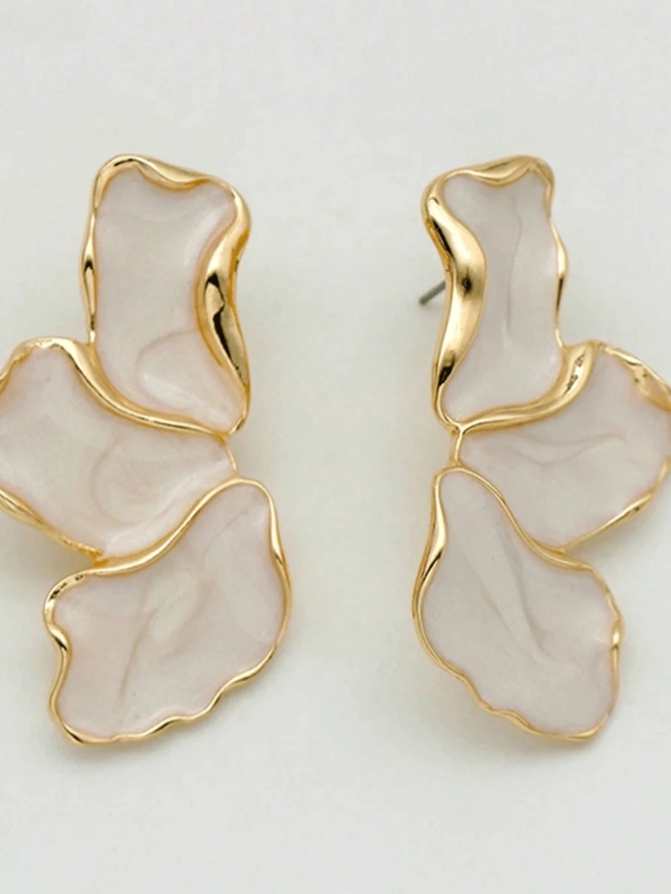 Brincos Flor Essência Refinada