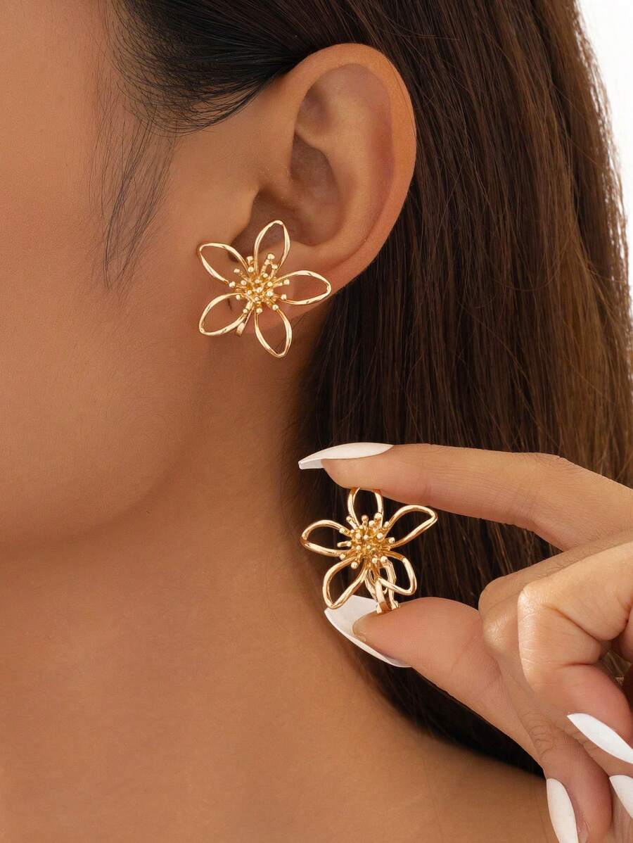 Brincos Flor Escultural Luxo Moderno